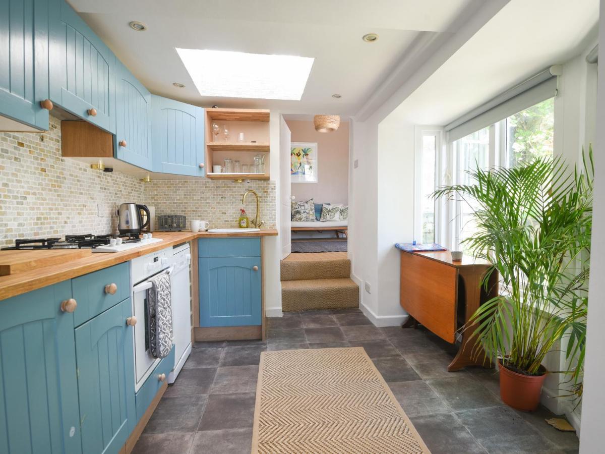 Bell Cliff House Villa Lyme Regis Buitenkant foto