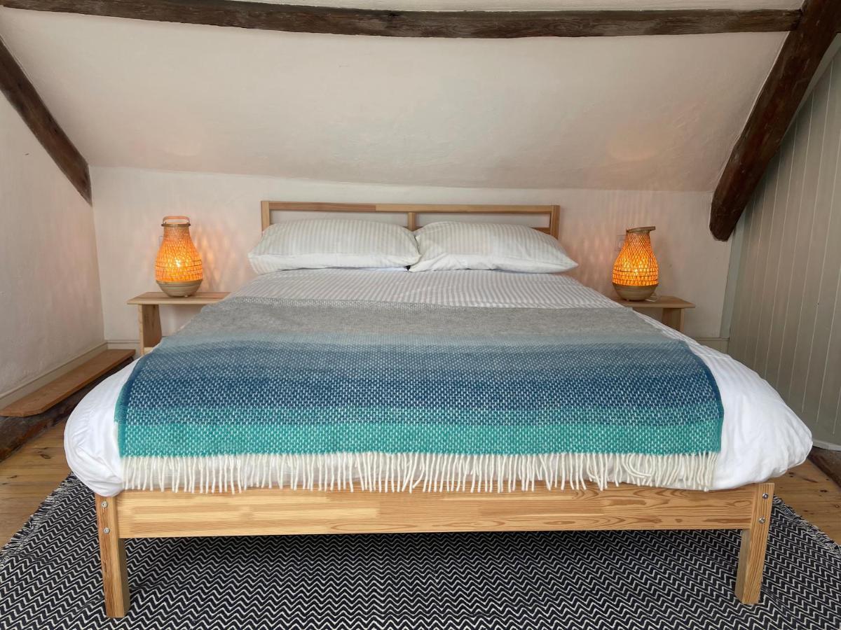 Bell Cliff House Villa Lyme Regis Buitenkant foto